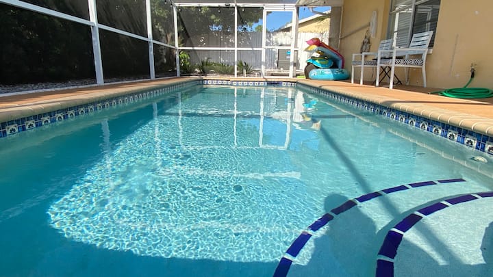Your Tropical Paradise With Heated Saltwater Pool - Anna Maria Island, FL