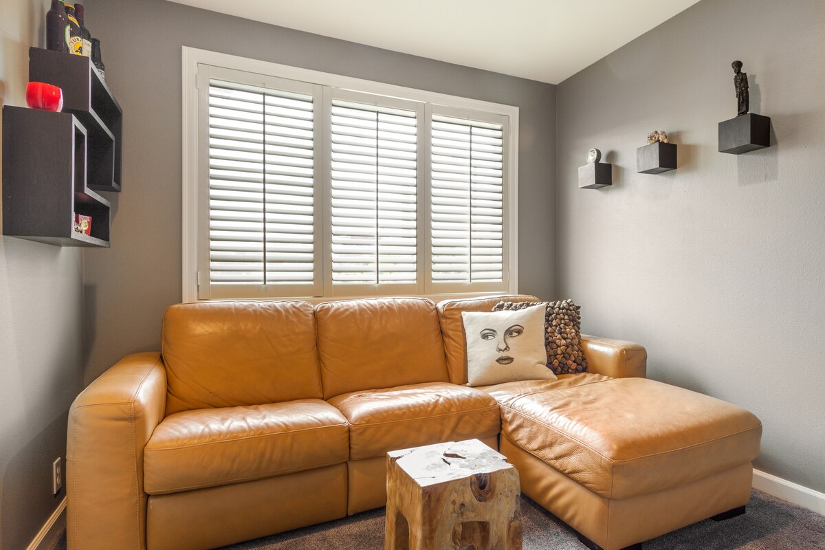 Centrally Located Townhouse