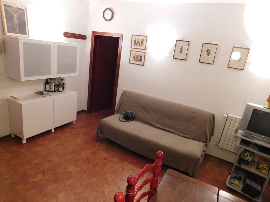 Soggiorno con divano letto
