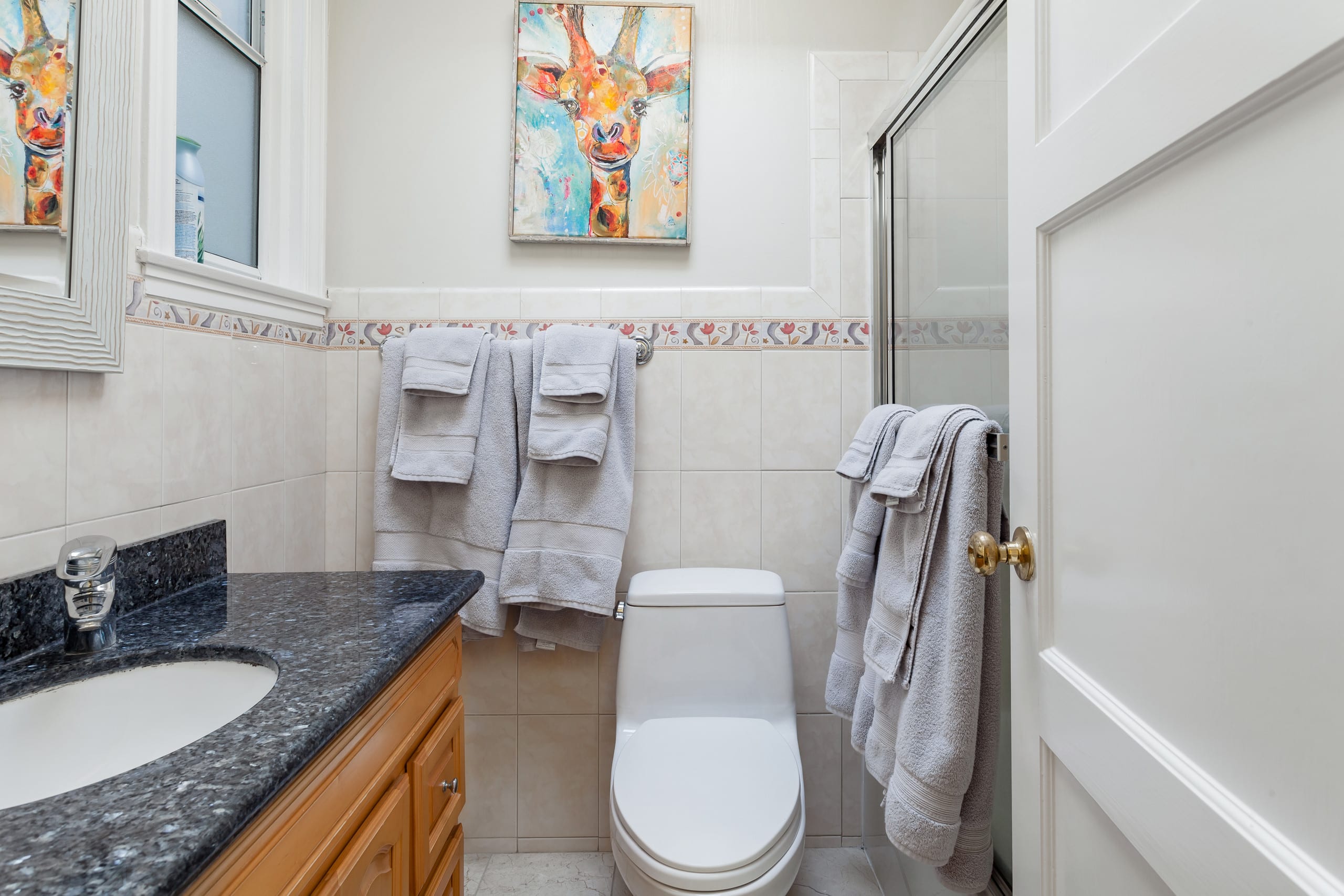 Home in San Francisco · ★4.84 · 3 bedrooms · 4 beds · 2.5 baths - Image 27