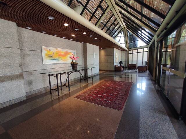 Flat vista praia: conforto no posto 10 Ipanema gallery image 3