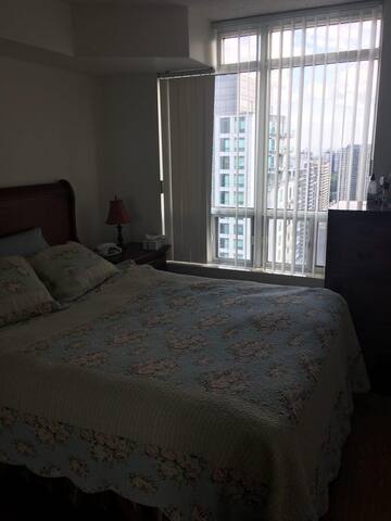 Bright apartment in the heart of North York gallery image 4