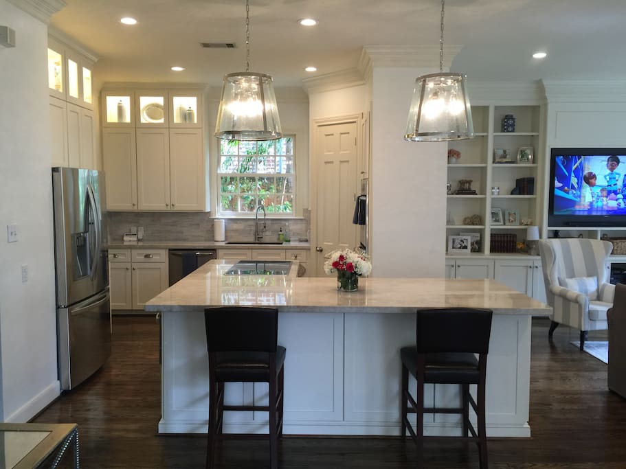 Kitchen - may use all appliances, refrigerator and pantry