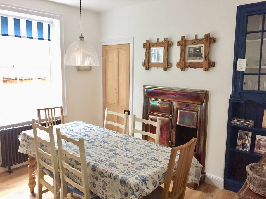 Dining room 2