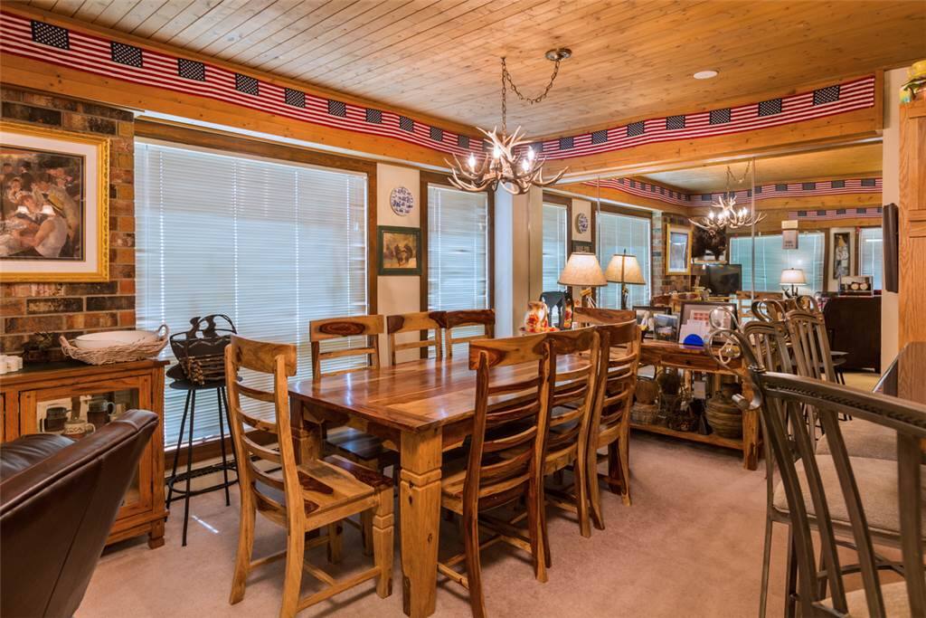 Chair, Furniture, Dining Table, Table, Restaurant