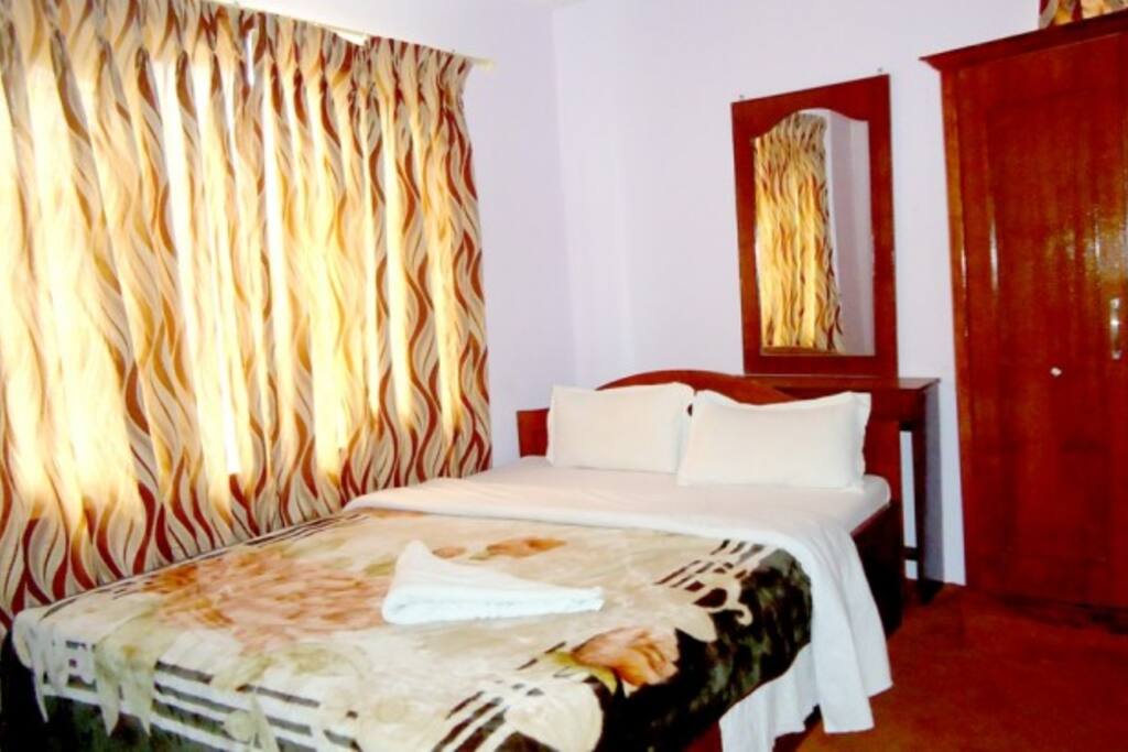 Single Bed Bedroom