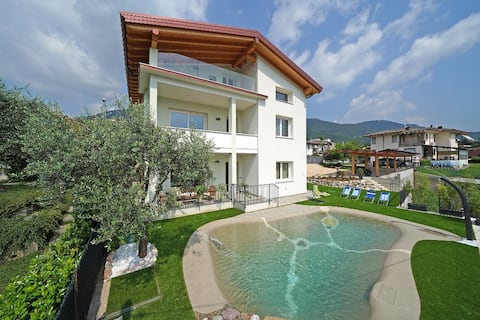 La Luna nel Lago with pool - Apartment Beach