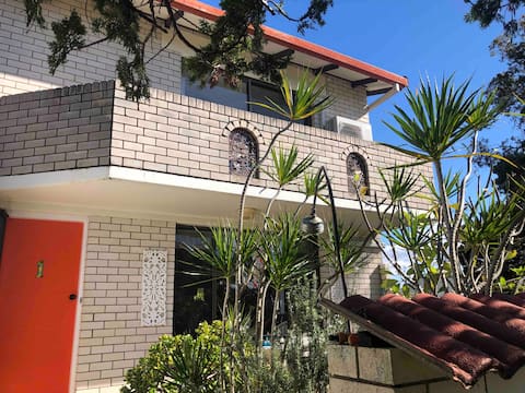 Popular Airbnb listing: Aloha Iluka! in Iluka