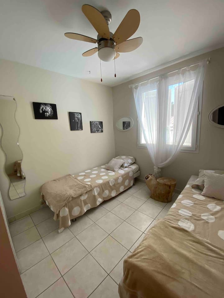 غرفة النوم 1