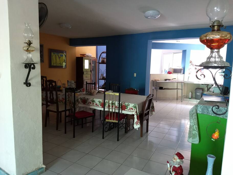 Cocina y Comedor