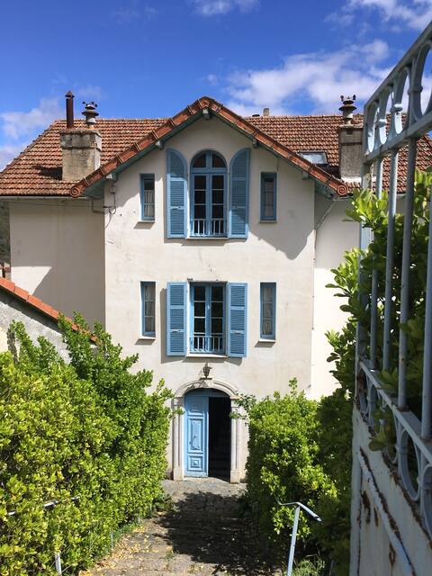 "U Cardu" apartment in a mansion