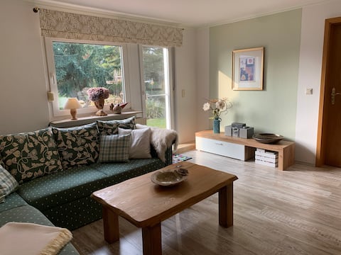 Large bright garden apartment for 2 people