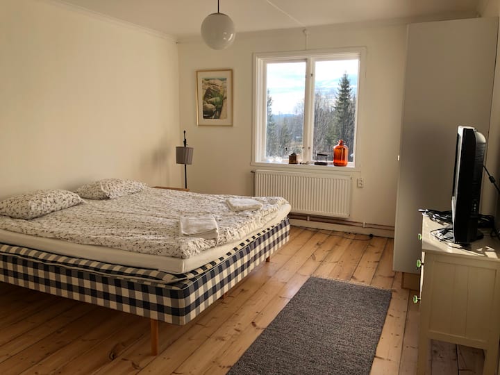 Sovrum 3 övervåning
