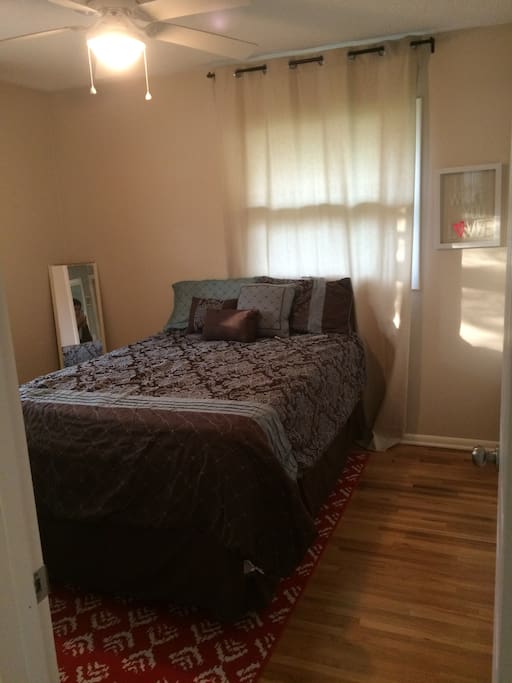 Extra Large Full Bed. Very comfy :) Complete with Dresser, full length Mirror and personal TV (have adapter available to connect to your computer.