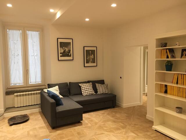 Fafà Apartment a Spaccanapoli gallery image 3