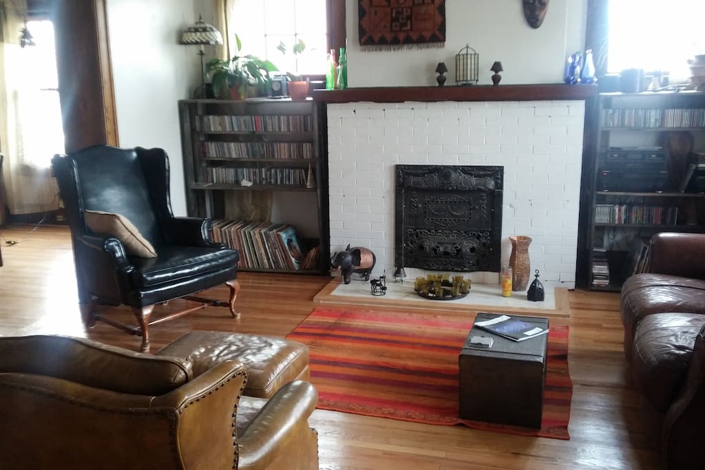View into living room from entry. Lots of jams!
