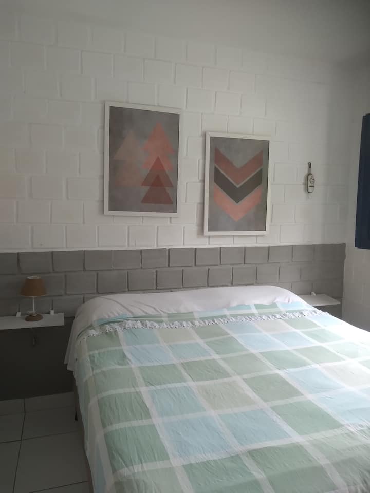 Dhoma gjumi 2 - Shtrati mbretëreshë 