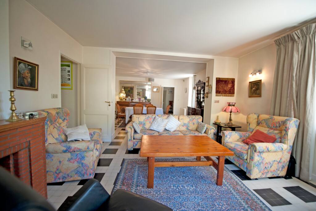 Tv room