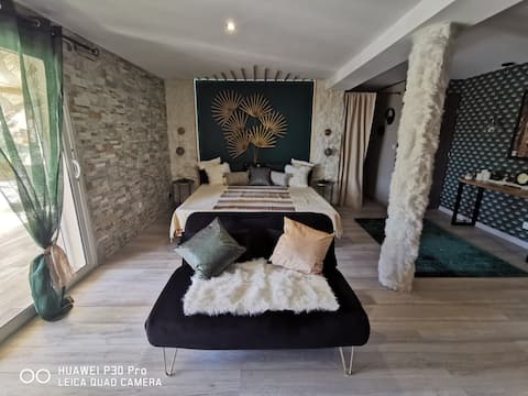 Romantic Bed and Breakfast with Spa, Hammam, Pool
