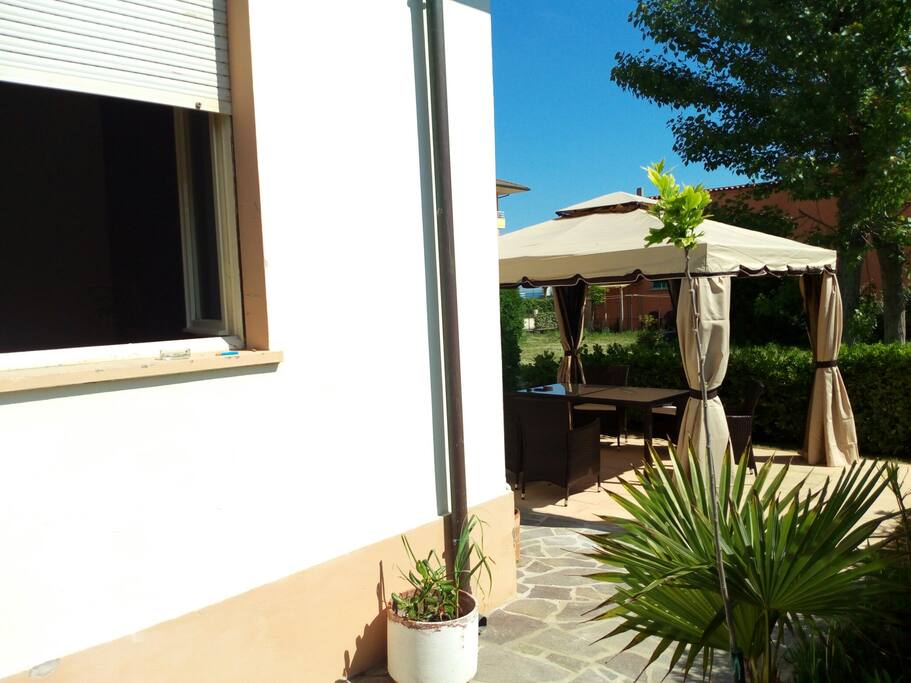 area esterna attrezzata