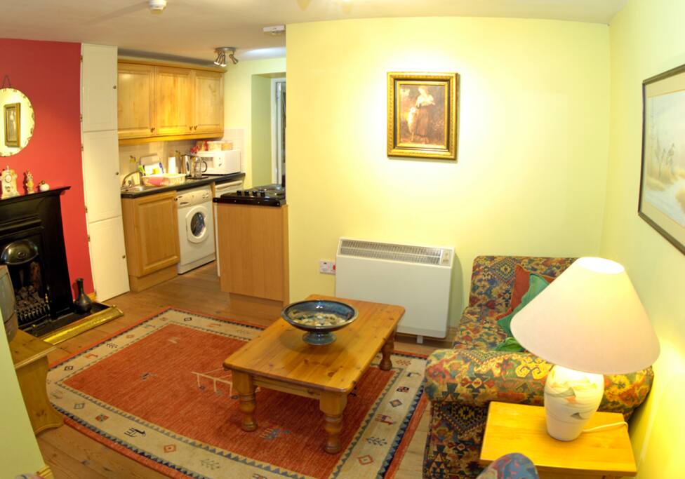 Living Room / Kitchen