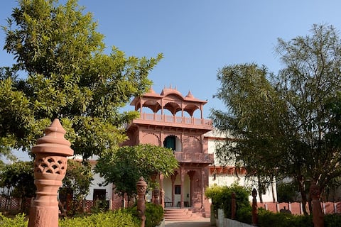 Patrimonio Haveli Cerca de Jaipur
