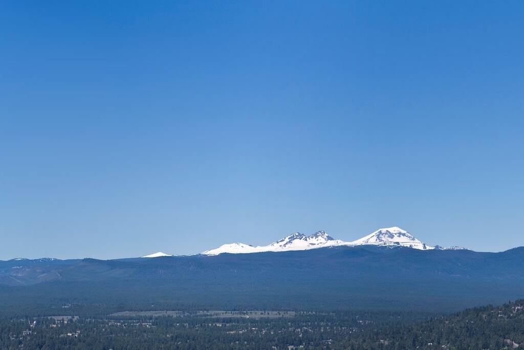 Amazing Views of Cascades
