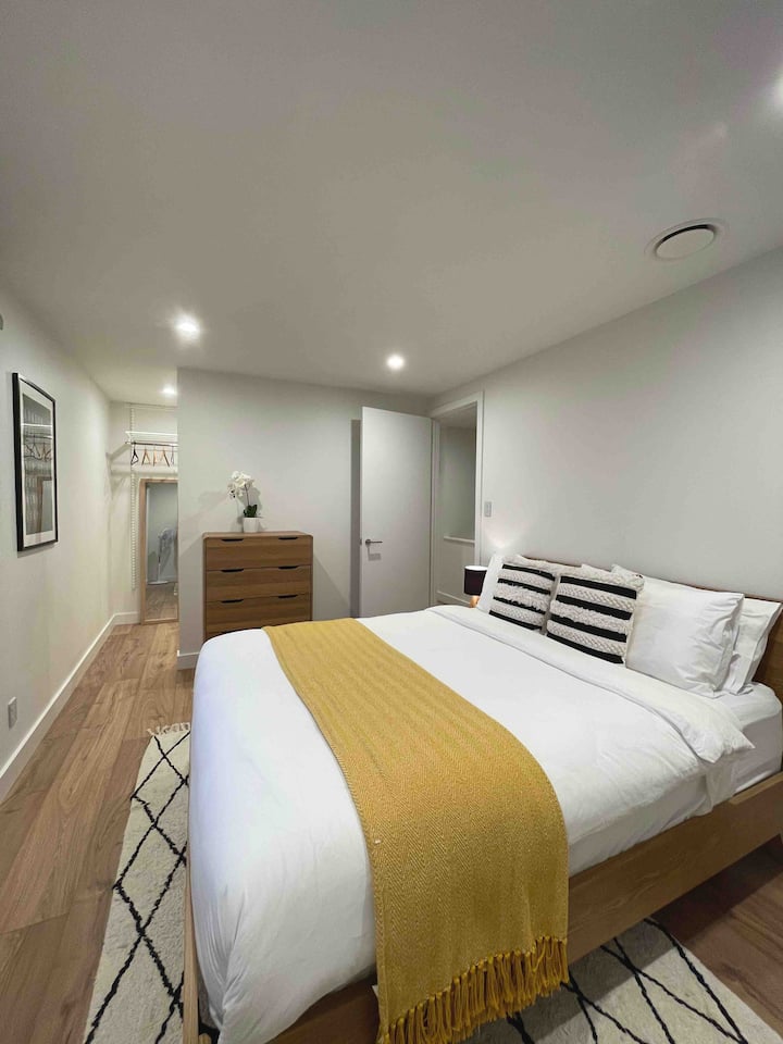 Master bedroom upstairs with ensuite and large walk-in wardrobe with full length mirror. 