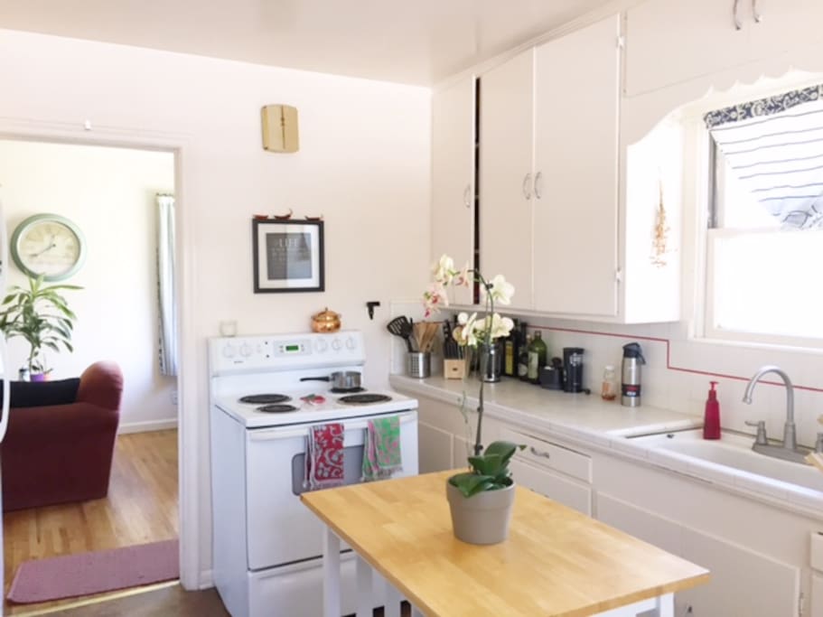 Clean and fully equipped kitchen to cook those savory meals or bake those delicious desserts your body craves after a busy day.