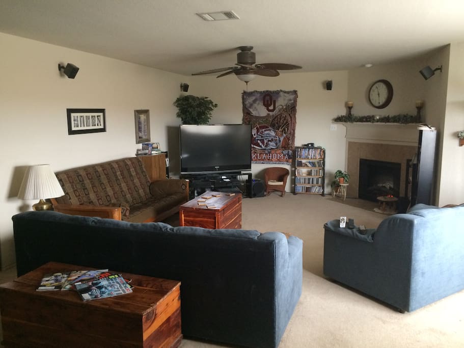 Common area w/ TV and fire place