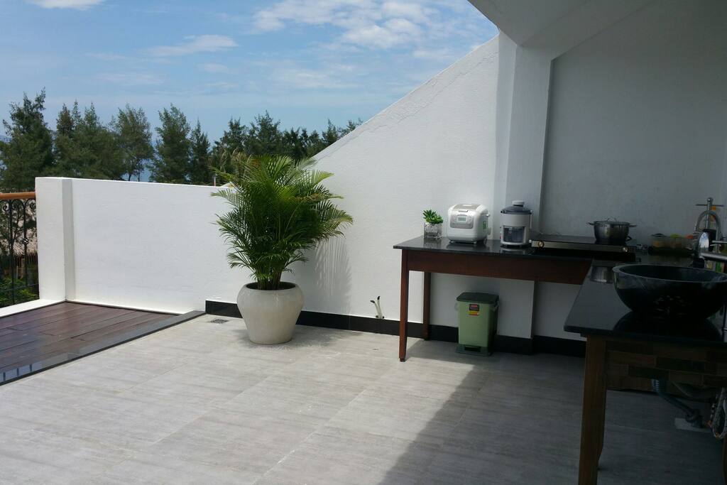 Bếp trên tầng thượng 