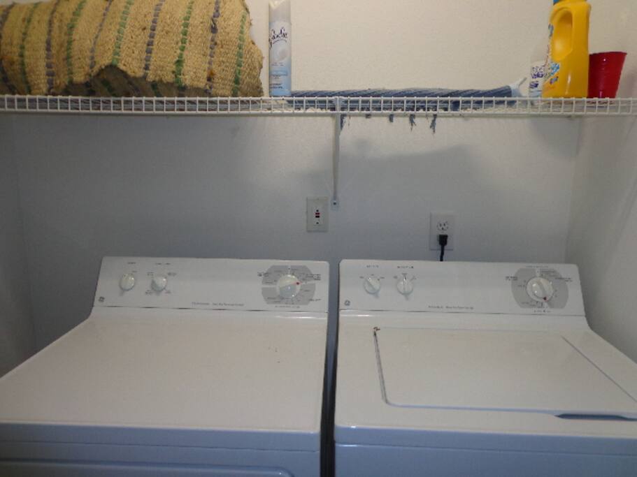 DI Beach Club 308-Laundry Room
