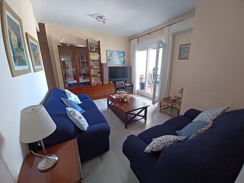 Top performing Airbnb: Vacation apartment in Valdelagrana in El Puerto De Santa María