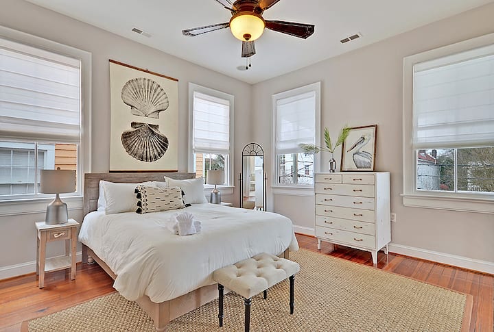 Главна спалня с двойно легло