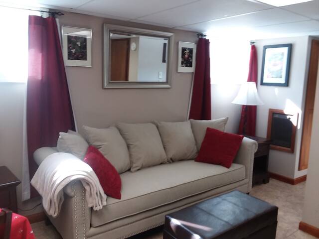 New private quiet apartment