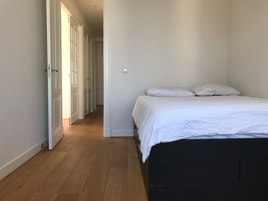 Olympic Queen Size Bed