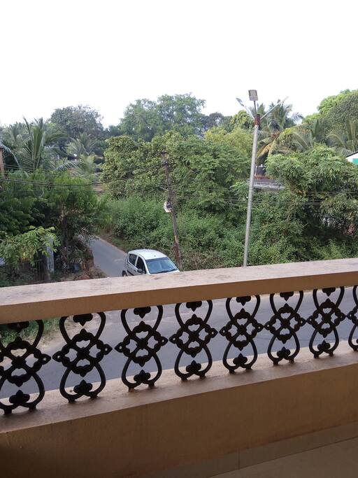 Outside balcny