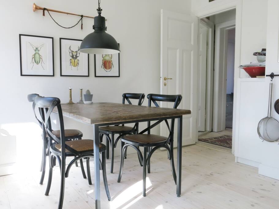 Dining Room, Kitchen