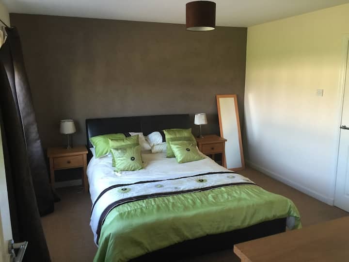 Modern Spacious Three Bedroomed House Houses for Rent in Darvel