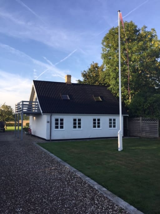 Huset set fra gaden