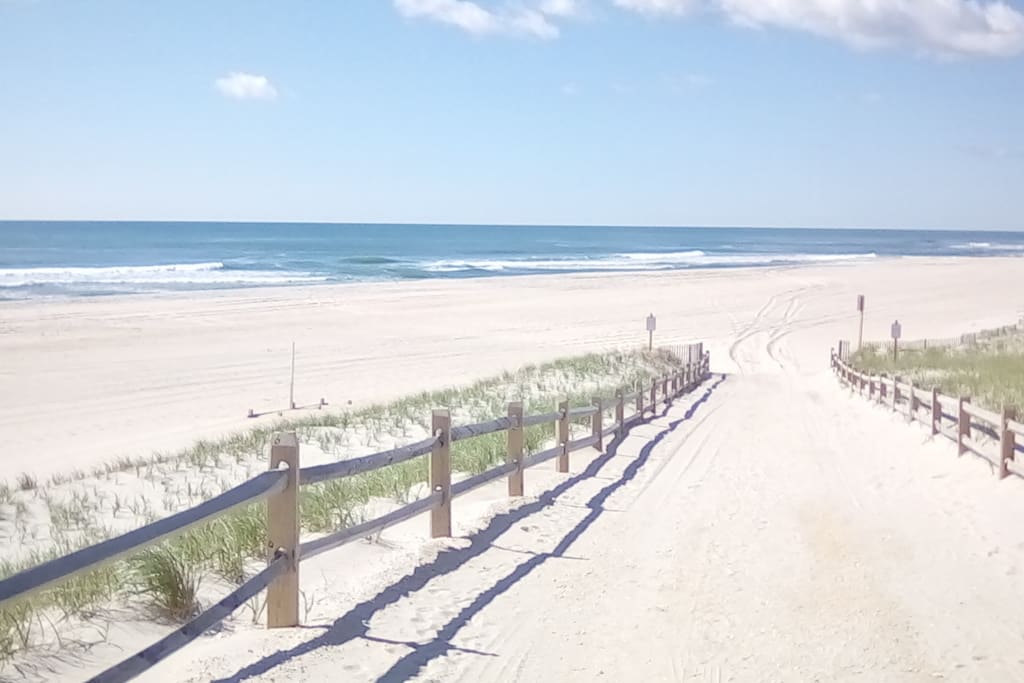 Block and a half to the beach