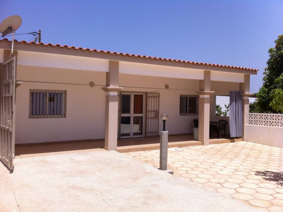 L'appartement individuel à louer et sa terrasse