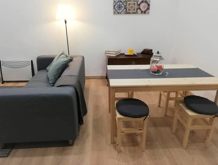 Thadeu's Terrace Apartment - Seixal