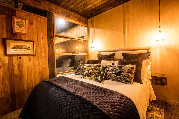 "Sehemu maridadi na ya kupumzika, meko ni ya ajabu na kifungua kinywa na champagne ni nyongeza nzuri."