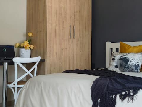 Tshepang Apartment one bedroom