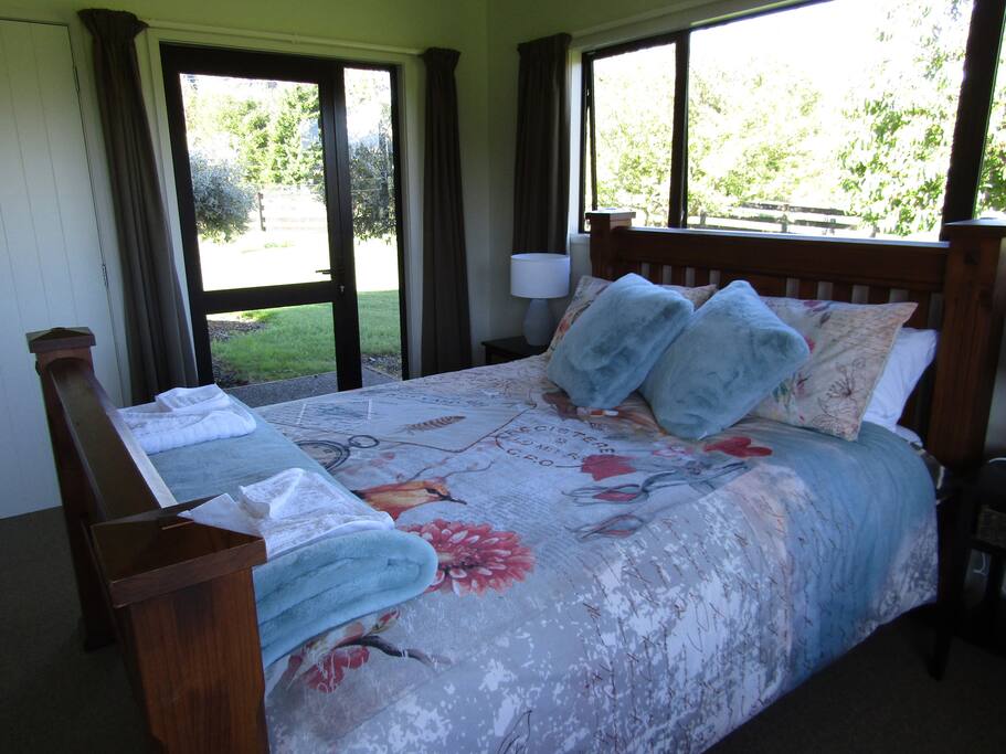 Private entrance to bedroom