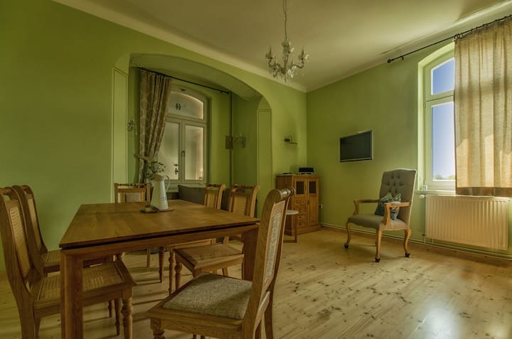 Direkt Am Fluss: Das Ferienhaus Zum Aktiv Erholen - Freyburg (Unstrut)