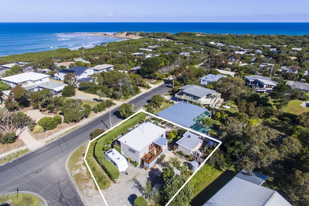 3 minute walk (300 metres) to Point Roadknight Beach
