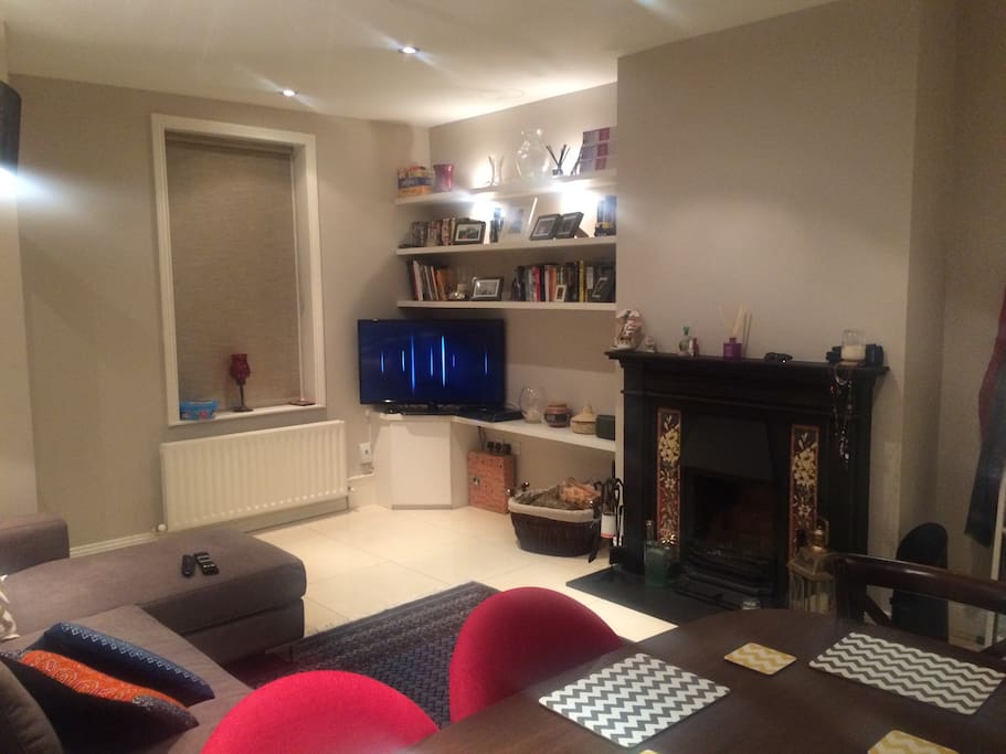 Wifi, cable, Netflix and spotify...if you fancy a night on the couch!