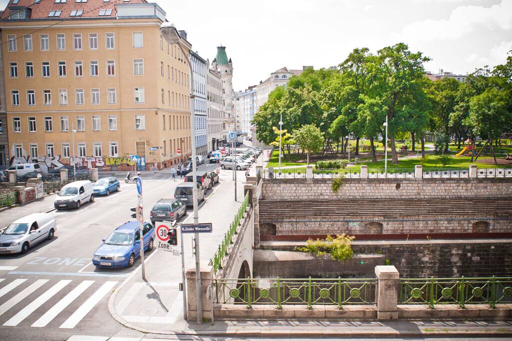 The metro is just a stone's throw away.